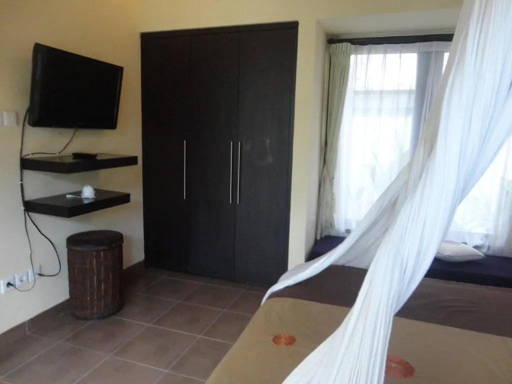 Villa Kamar Madu Seminyak