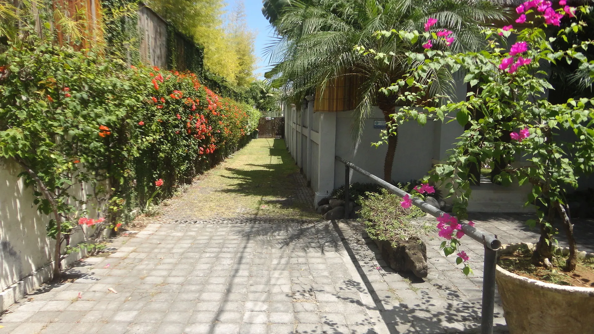 Villa Kamar Madu Seminyak  0*, Seminyak (Bali)